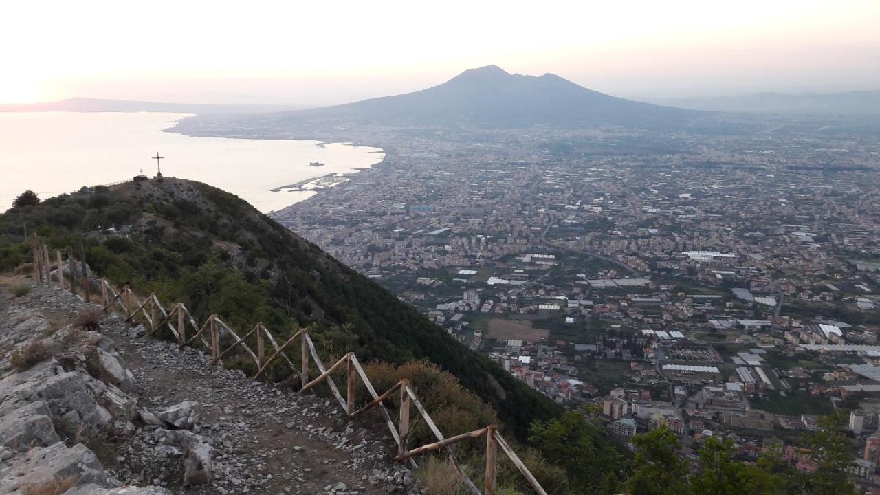 Borgo12 Panzió Pimonte Kültér fotó